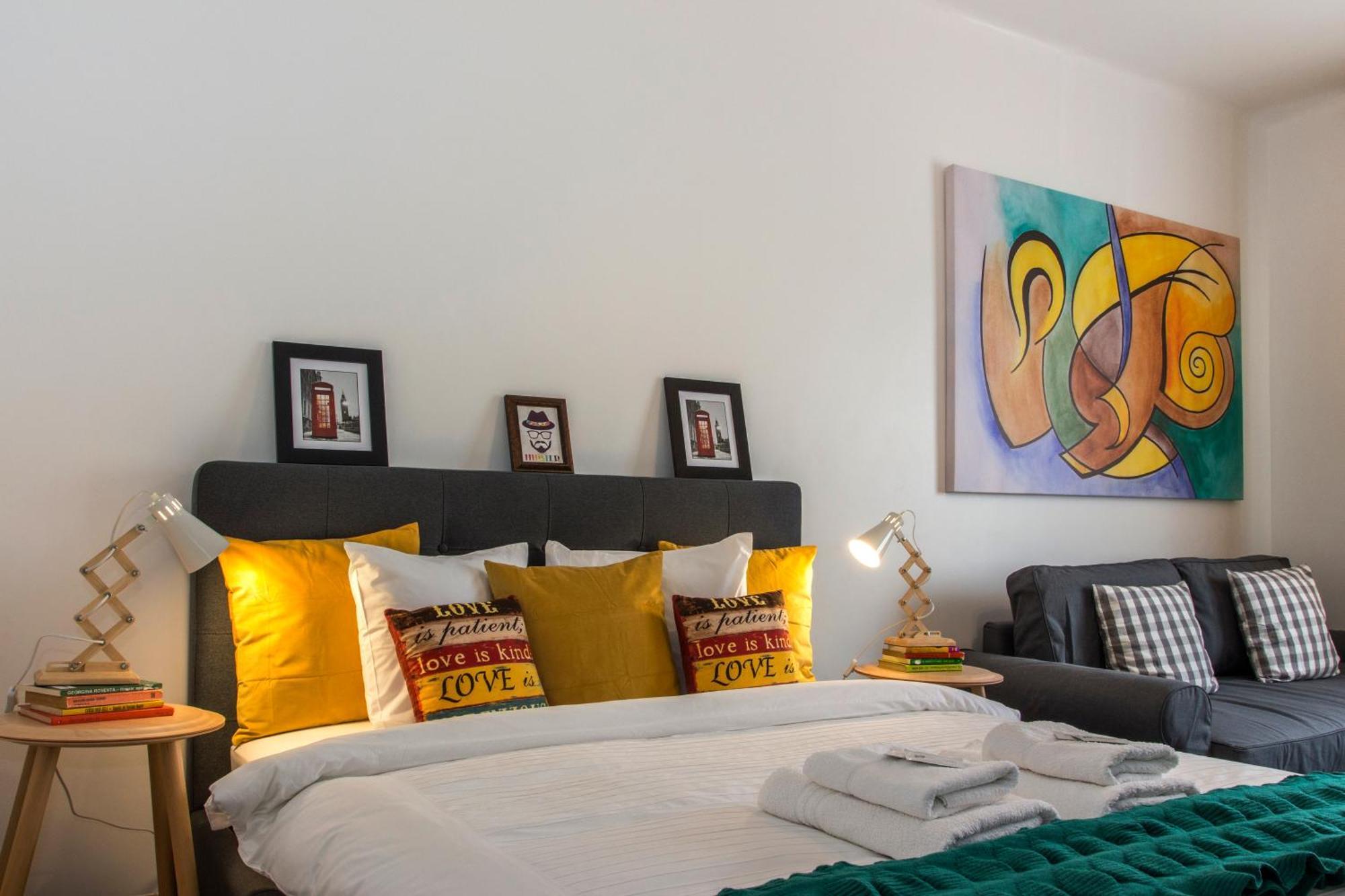 Old Town Premium Apartment By Mrg Букурещ Екстериор снимка