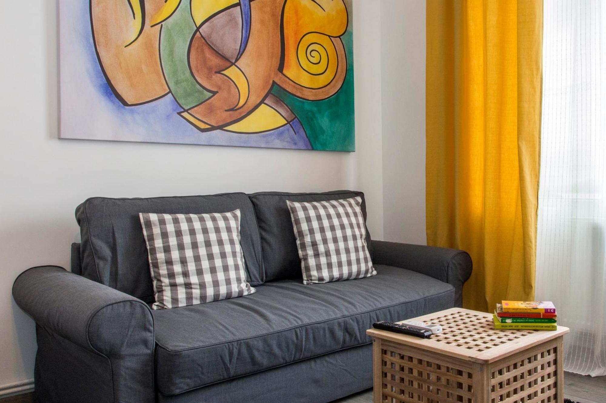 Old Town Premium Apartment By Mrg Букурещ Екстериор снимка